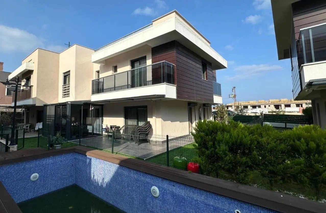 Home in Izmir